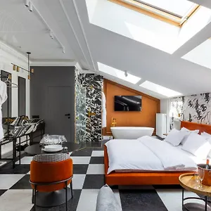 Canvas House Fragola - Heart Of Kazimierz Apartment